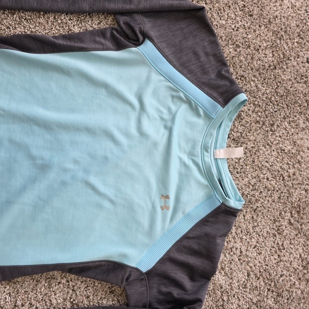 Under Armour Blue and Gray Long Sleeve Shirt - Picture 4 of 7